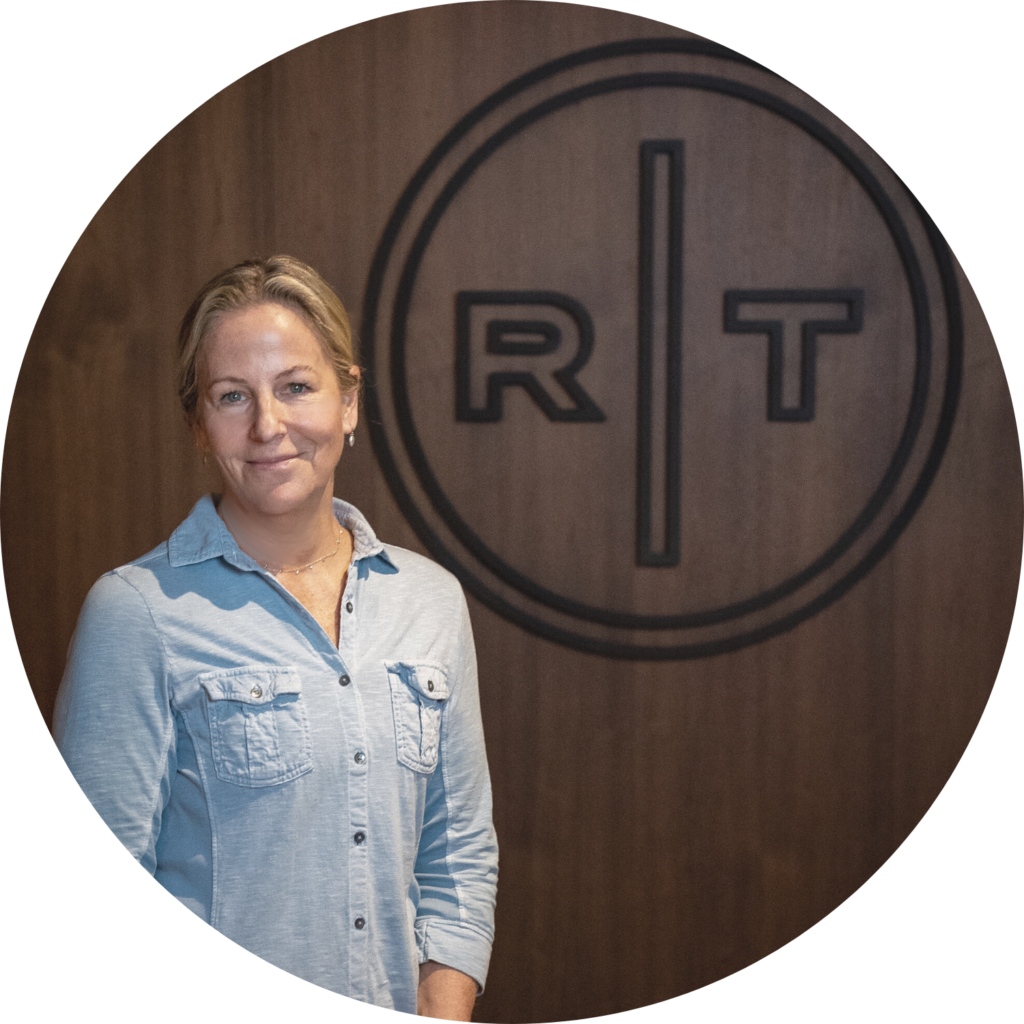 Susan Labunksi Round Table Studios